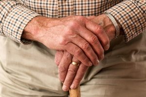שירותי טיפול בקשישים